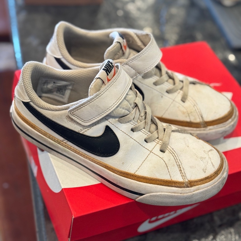 Nike Court Legacy Kids Size 1